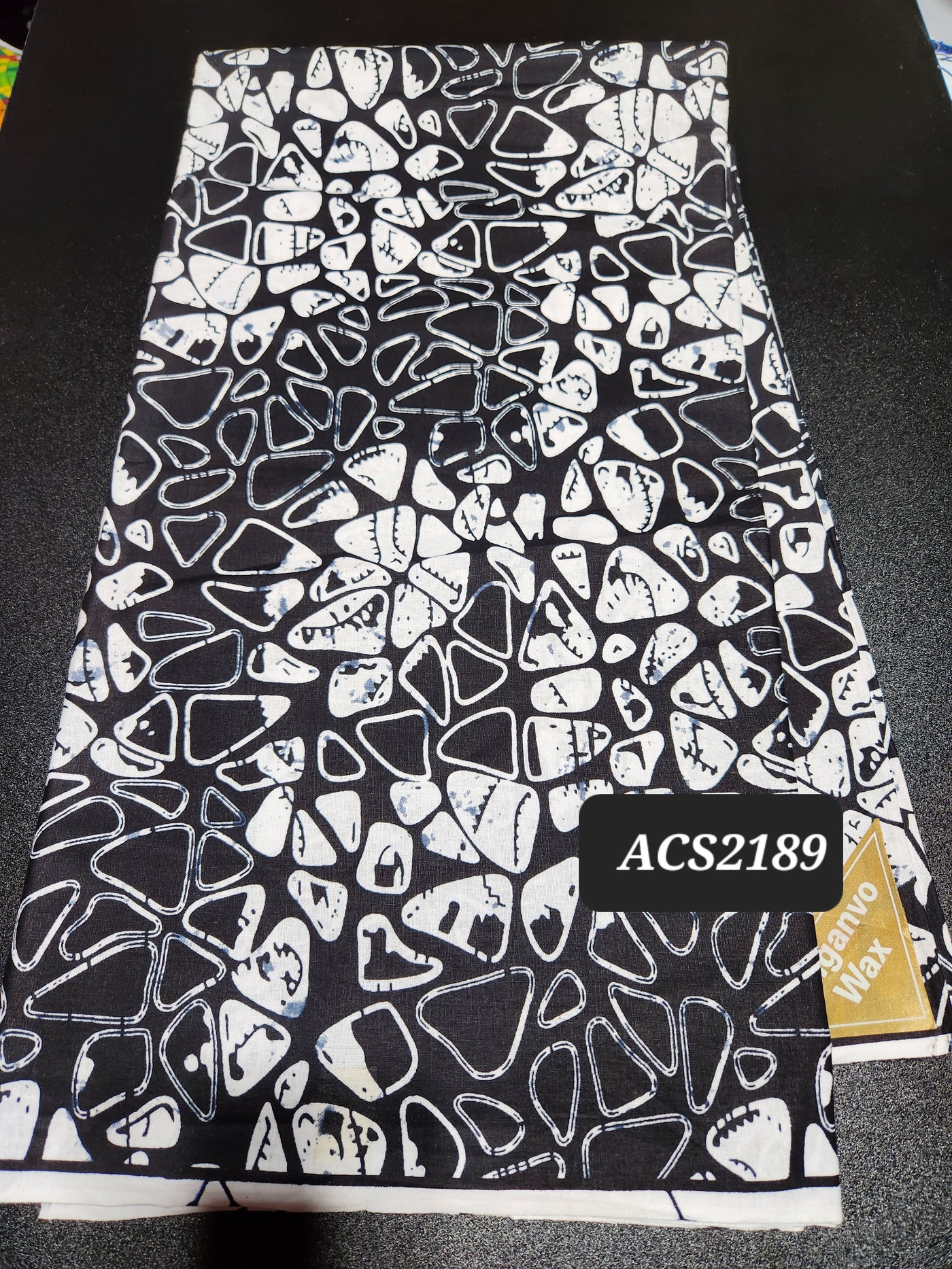 Monochrome Ankara Print Fabric ACS2189