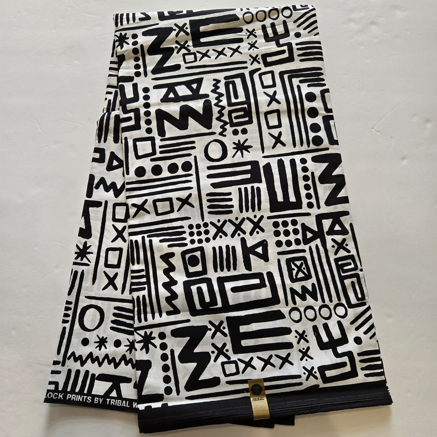 White and Black Monochrome African Print Fabric, Ankara Fabric , AF408