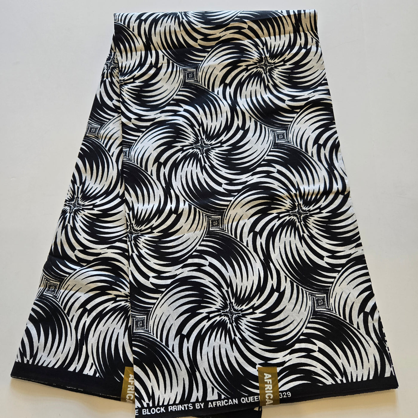 Black and White Ankara Print Fabric, Black and White African Print Fabric, Monochrome Fabric, 100% Cotton Fabric, AF423