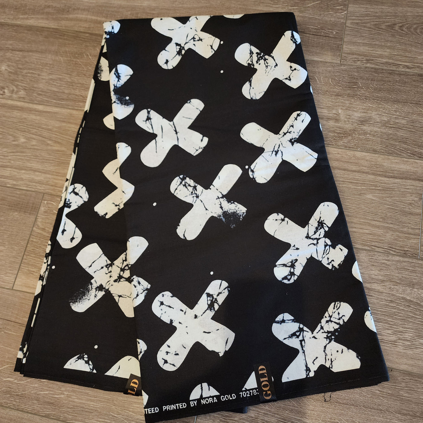 Black and White Tribal Ankara Fabric, Black and White African Print Fabric, Monochrome Fabric, 100% Cotton Fabric, AF464: