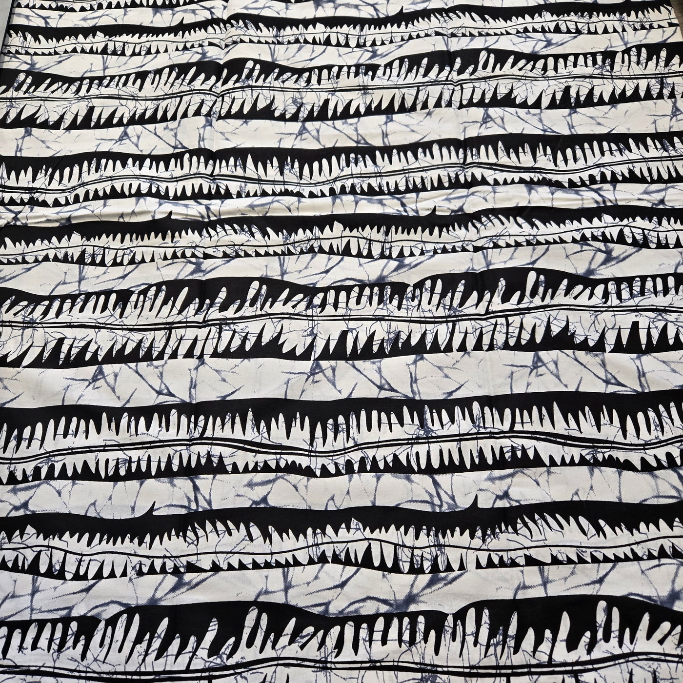 White and Black Monochrome Tribal African Print Fabric, Ankara Fabric, 100% Cotton Fabric, AF352