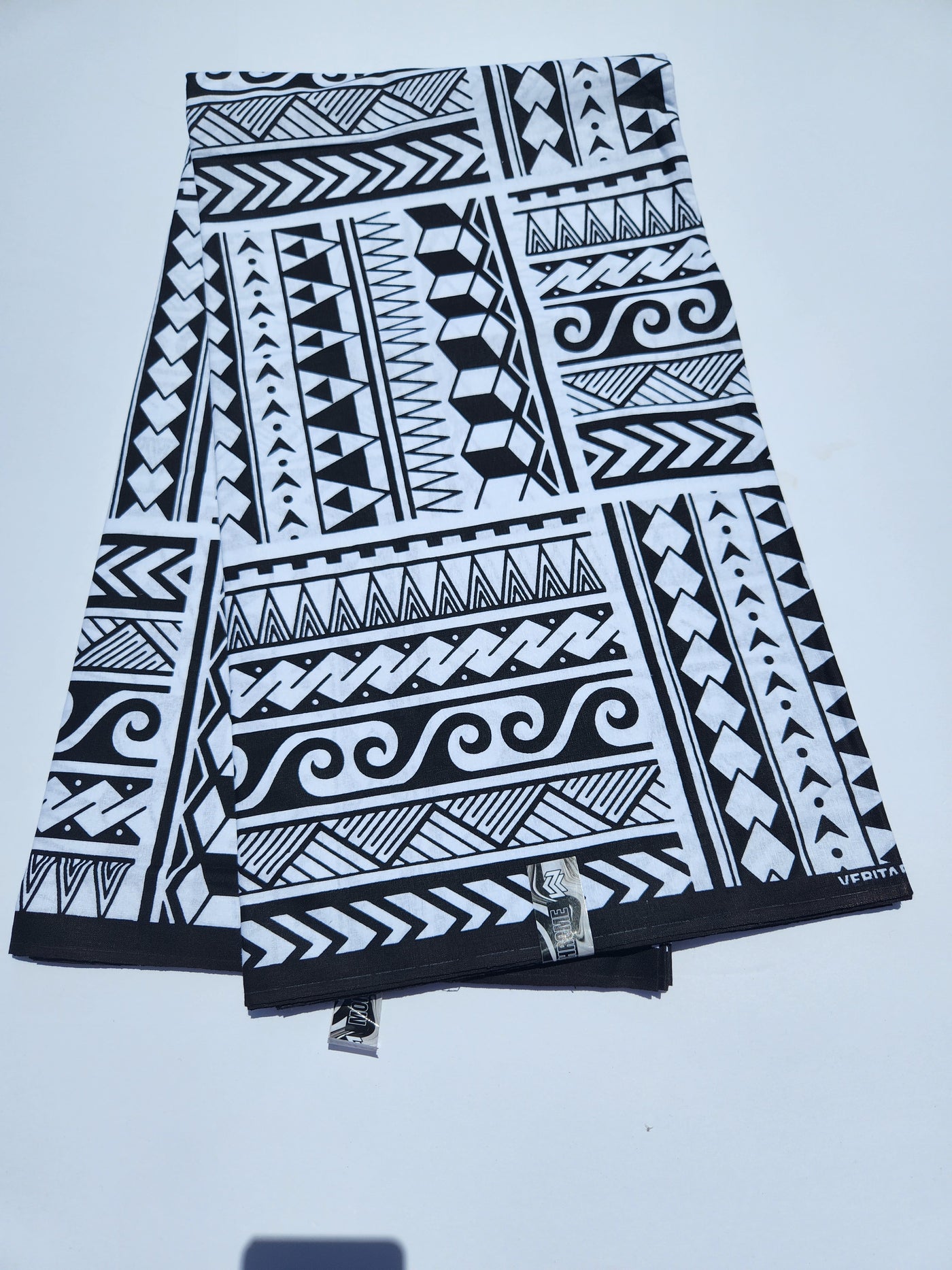 White and Black African Print Fabric, Monochrome Fabric, Ankara Fabric, AF176