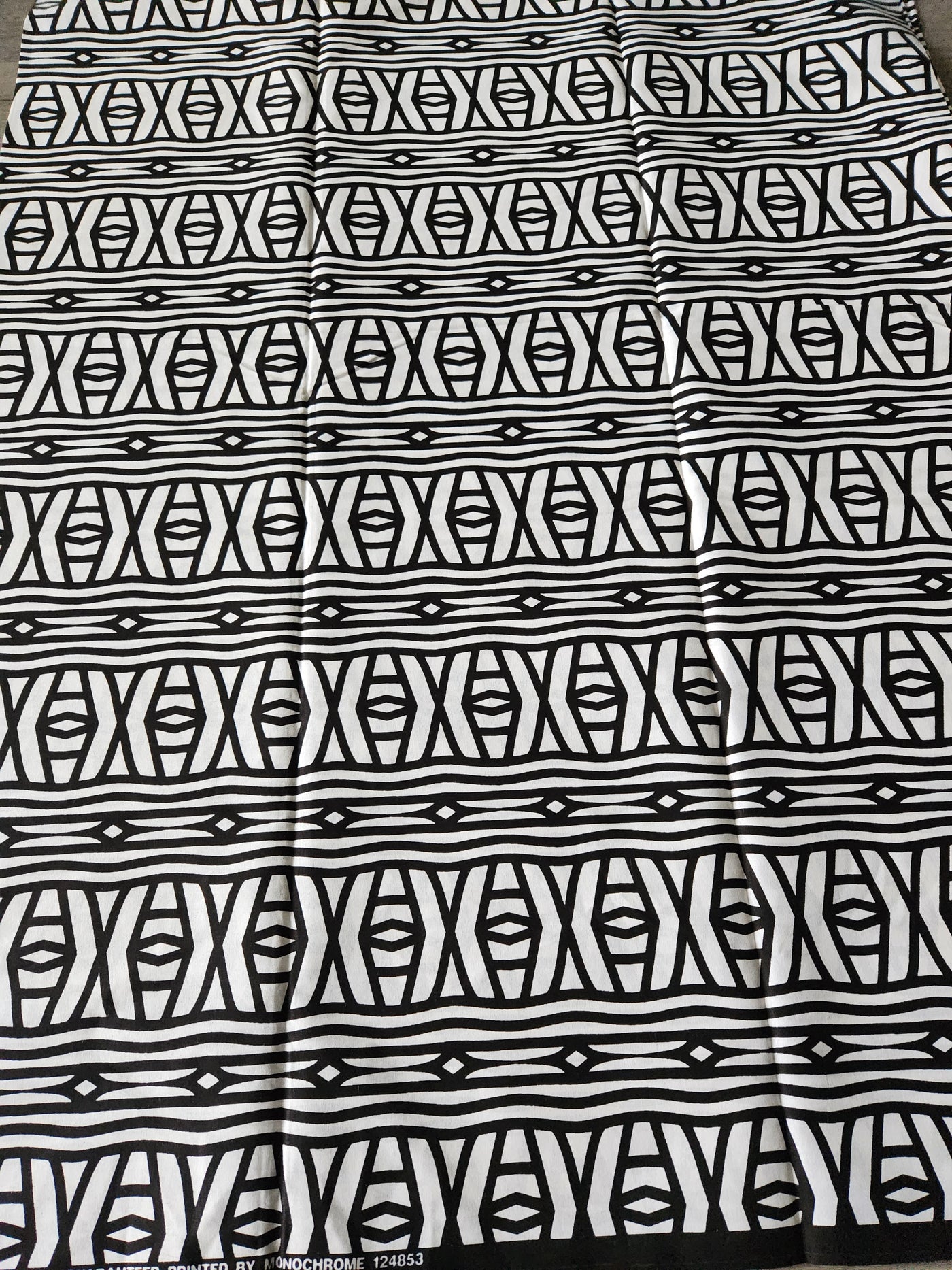 White and Black African Print Fabric, Monochrome Fabric, Ankara Fabric, AF194