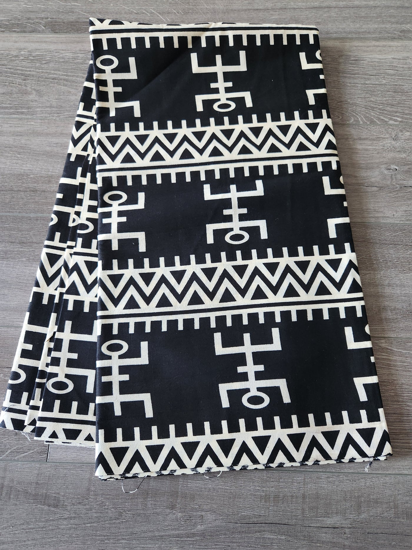 White and Black African Print Fabric, Monochrome Fabric, Ankara Fabric, AF200